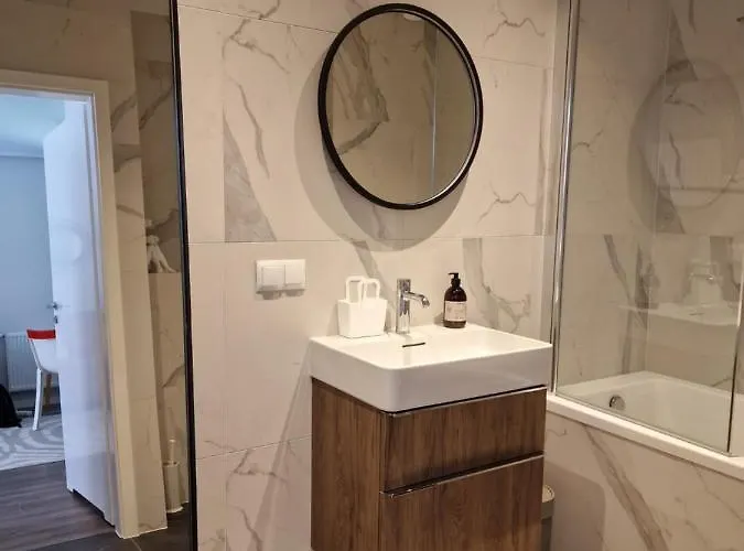 Piper Centrum Scala *